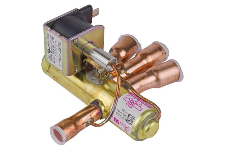 Loại van đảo chiều được làm từ thép không gỉ