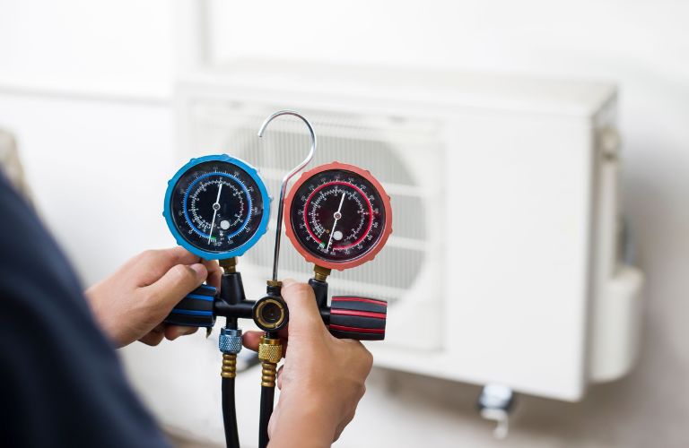 Kiểm tra áp suất và độ kín của van